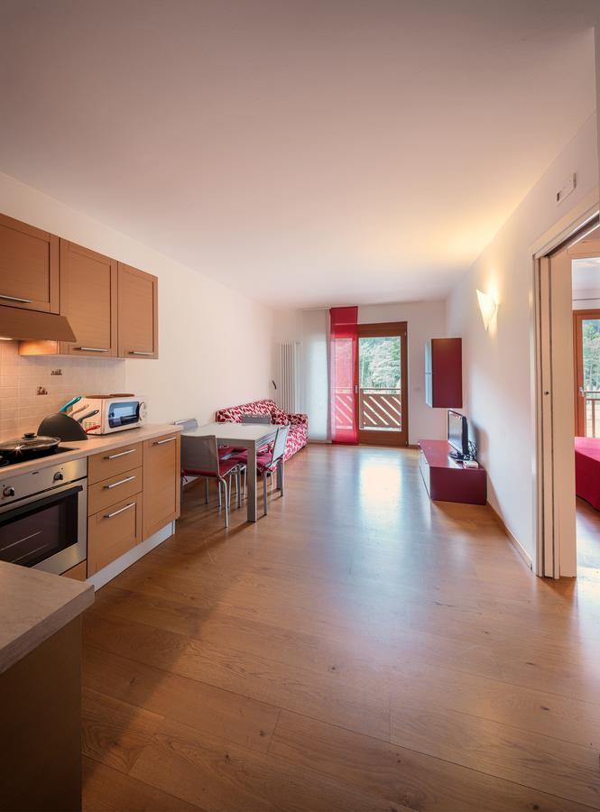 Apartmán Residenza Finestra Sul Parco Comano Terme Exteriér fotografie
